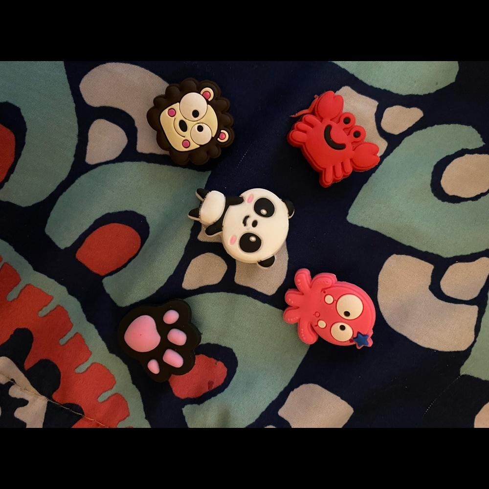 Animal crocs jibbitz
